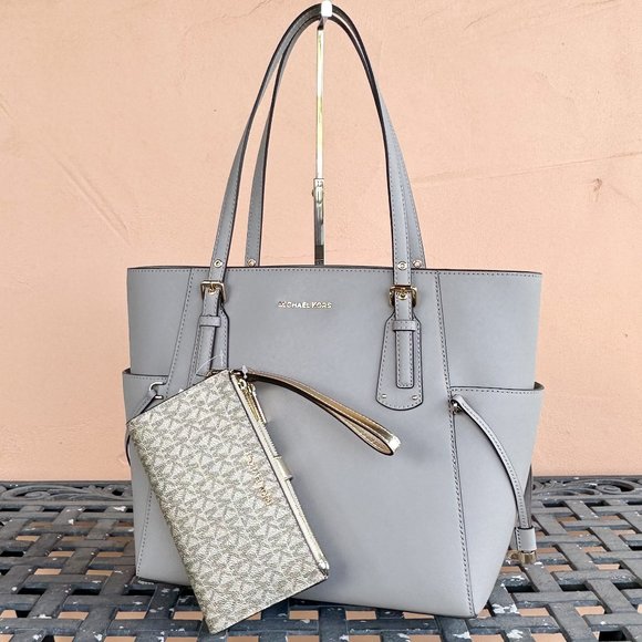 Michael Kors Voyager Drawstring Tote Bag Pearl Grey + Double Zip Wallet MK Gold - Picture 4 of 16